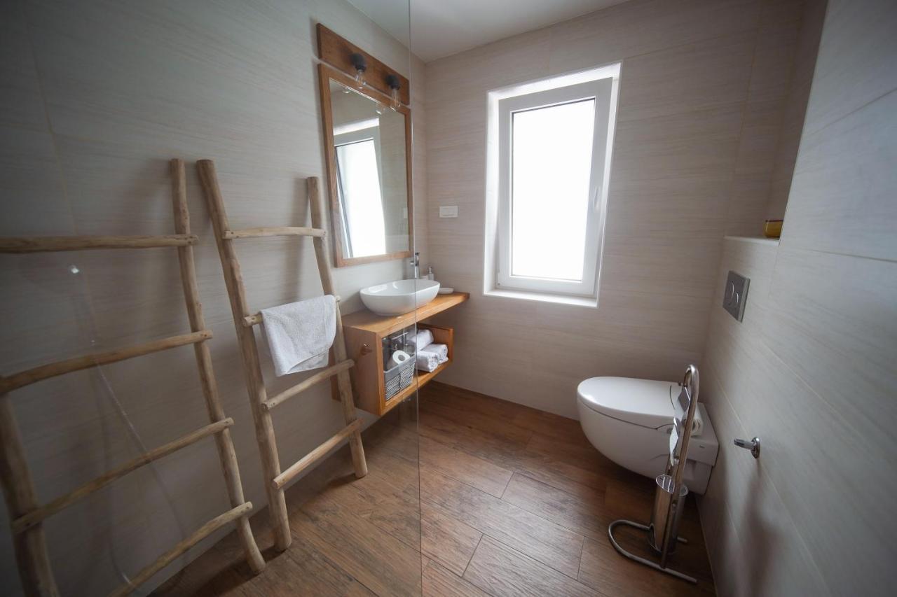 Cozy Nest In The Heart Of Kranjska Gora Exterior foto