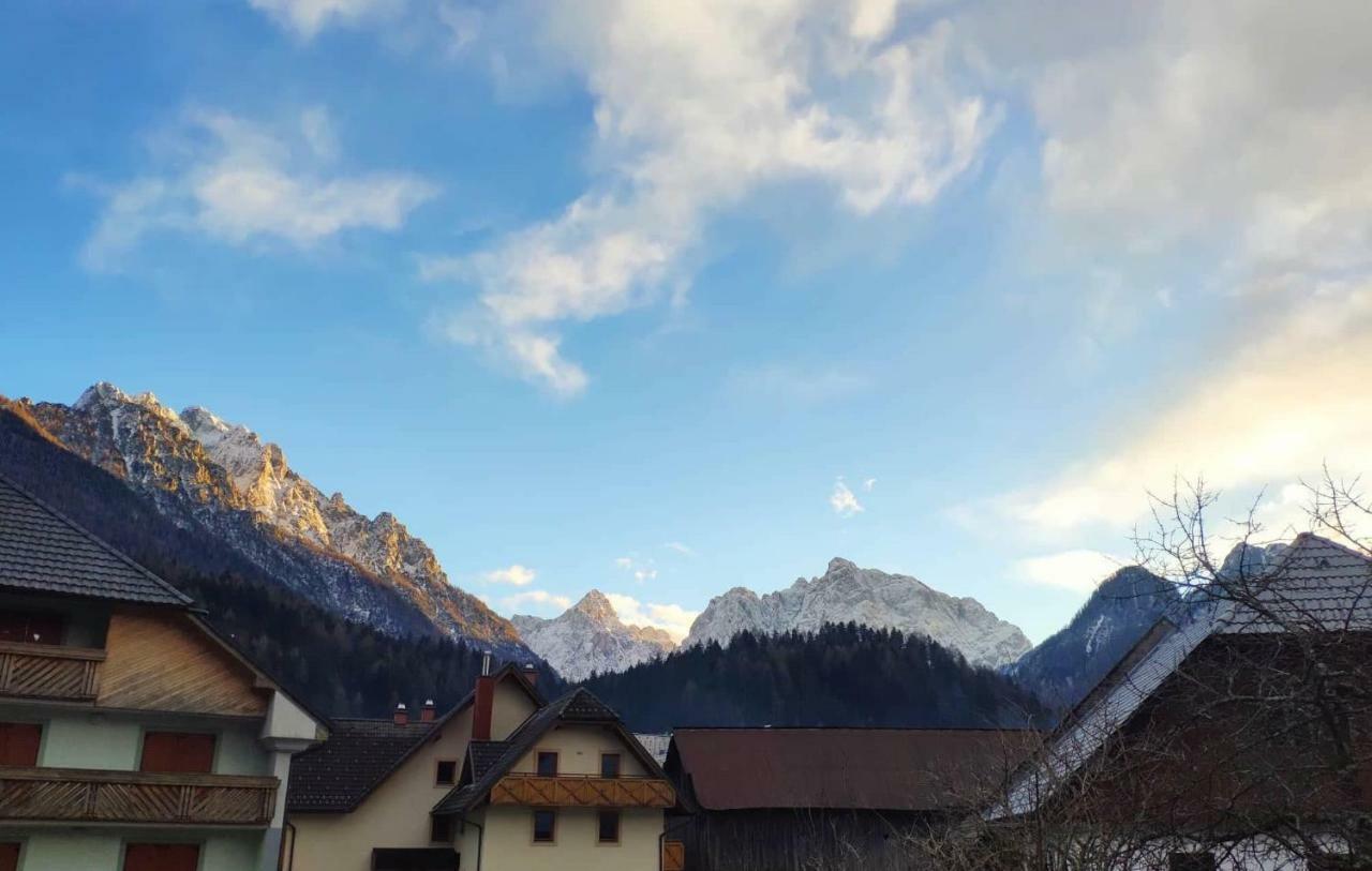 Cozy Nest In The Heart Of Kranjska Gora Exterior foto